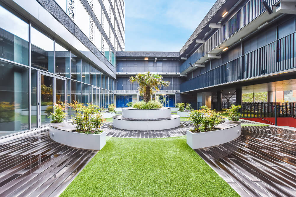 service single images